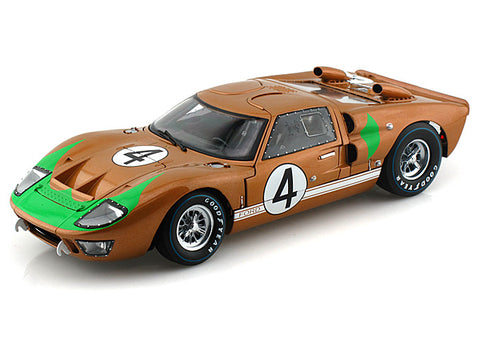 Ford GT-40 MK II 1966 Shelby Collectibles 1/18