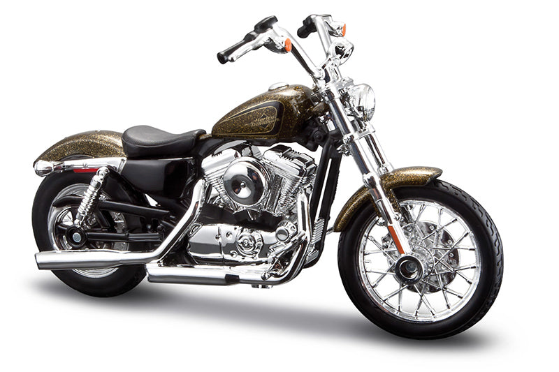 Harley Davidson XL 1200V Seventy-Two 2013 Maisto Series 33 1/18 PROMO