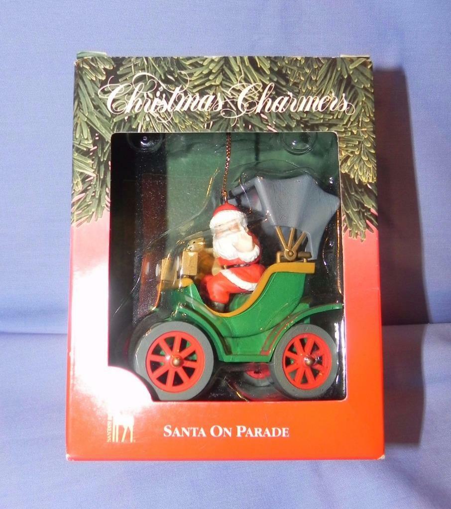 Père-Noël en vieille voiture Ornement de Noël Christmas Charmers Santa's Best Collectable